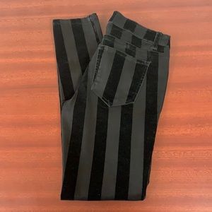 Forever 21 zipper pants